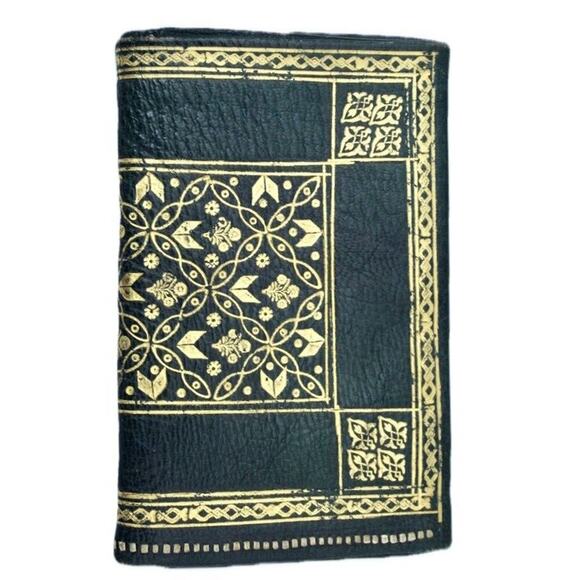 Vtg Leather Passport Wallet Green Gold Embossed 6 compartments 1920s - Picture 1 of 4